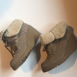 BKE Shoes - BKE wedges BKE Shoes - BKE wedges